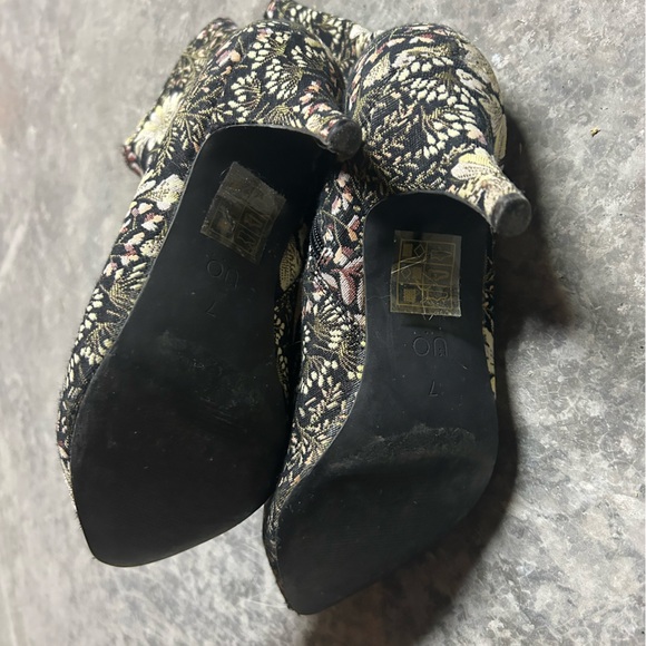 UO heeled boots - Picture 2 of 2